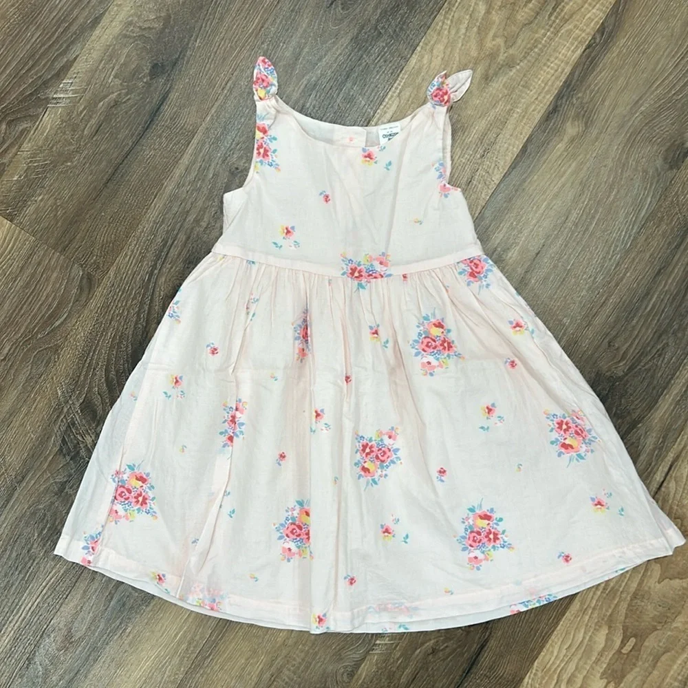 OshKosh B’Gosh Girls pink beautiful floral dress size 3T. 100% cotton lined